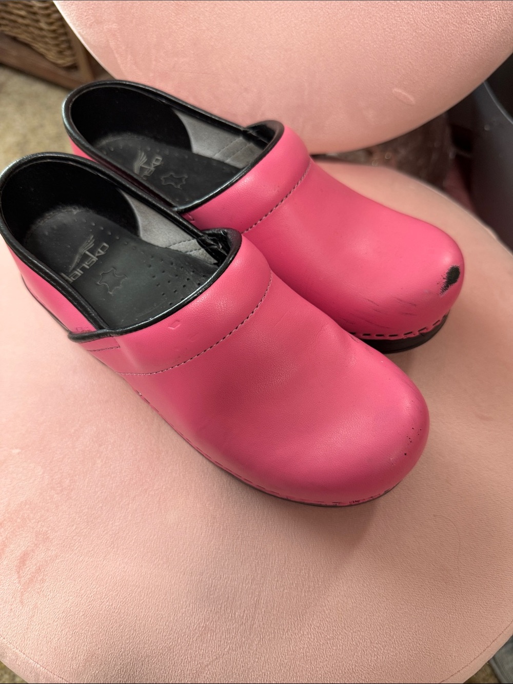 Dansco hot Pink Leather Slip-On nursing clogs size 37
